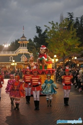 Disney's Once upon a Dream Parade Christmas unit