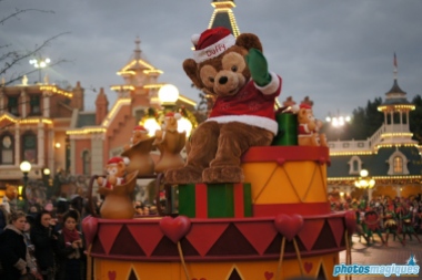 Disney's Once upon a Dream Parade Christmas unit