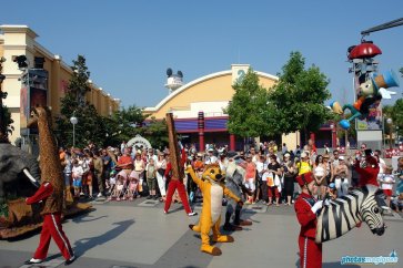 Disney Cinema Parade