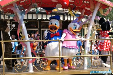 Donald Duck, Daisy Duck