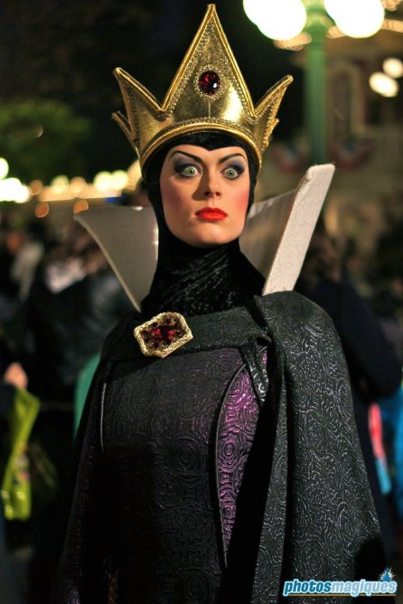 Evil Queen (2010)