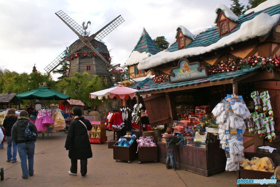 Belle's Christmas Village